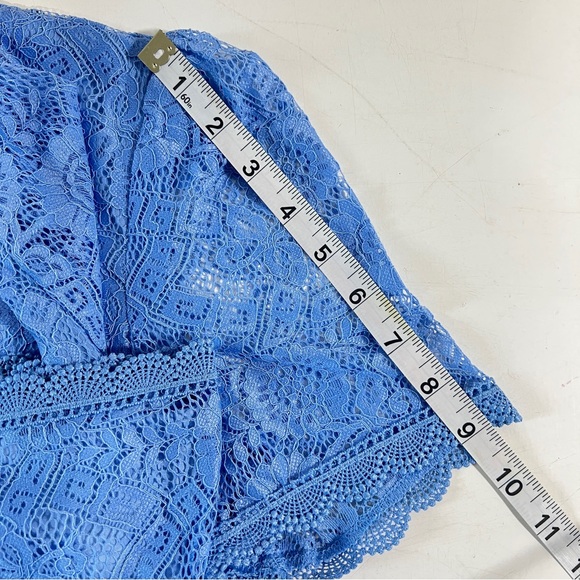 Pieces Short Sleeve Lace Top Women's Extra Small Periwinkle Quiet Luxury NWT - Picture 9 of 10
